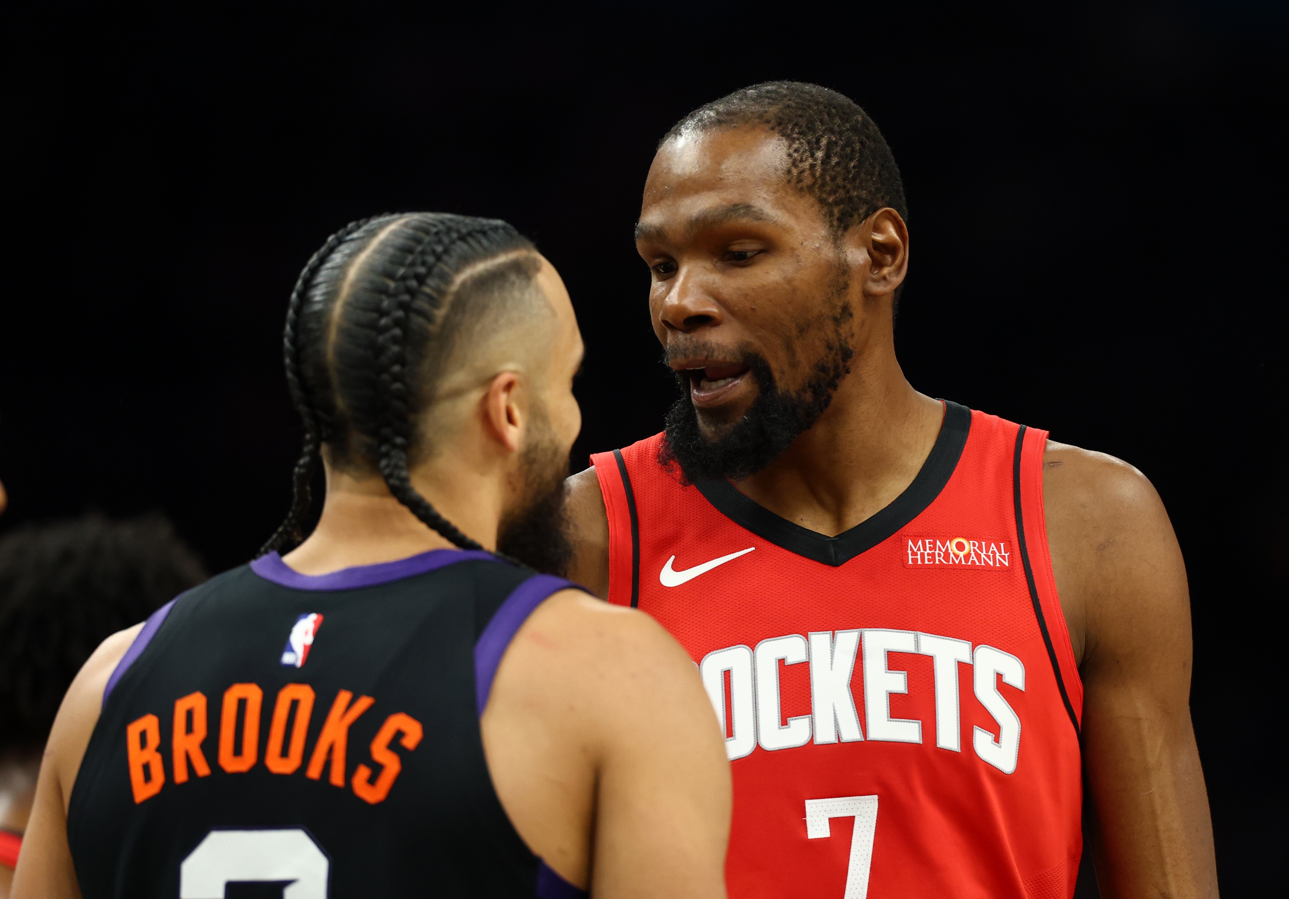 一年后杜兰特交易评级反转：太阳A-火箭B+，狄龙溢价成关键变量